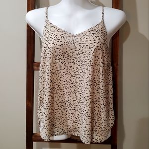 L Olivia Grey cream and black pattern racer back adjustable straps tank